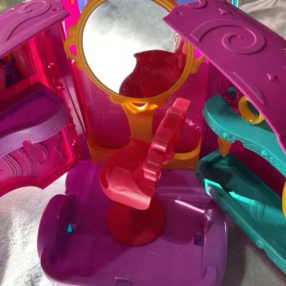 Sunny Day bundle of doll styling van stylist belt curling iron flat iron euc